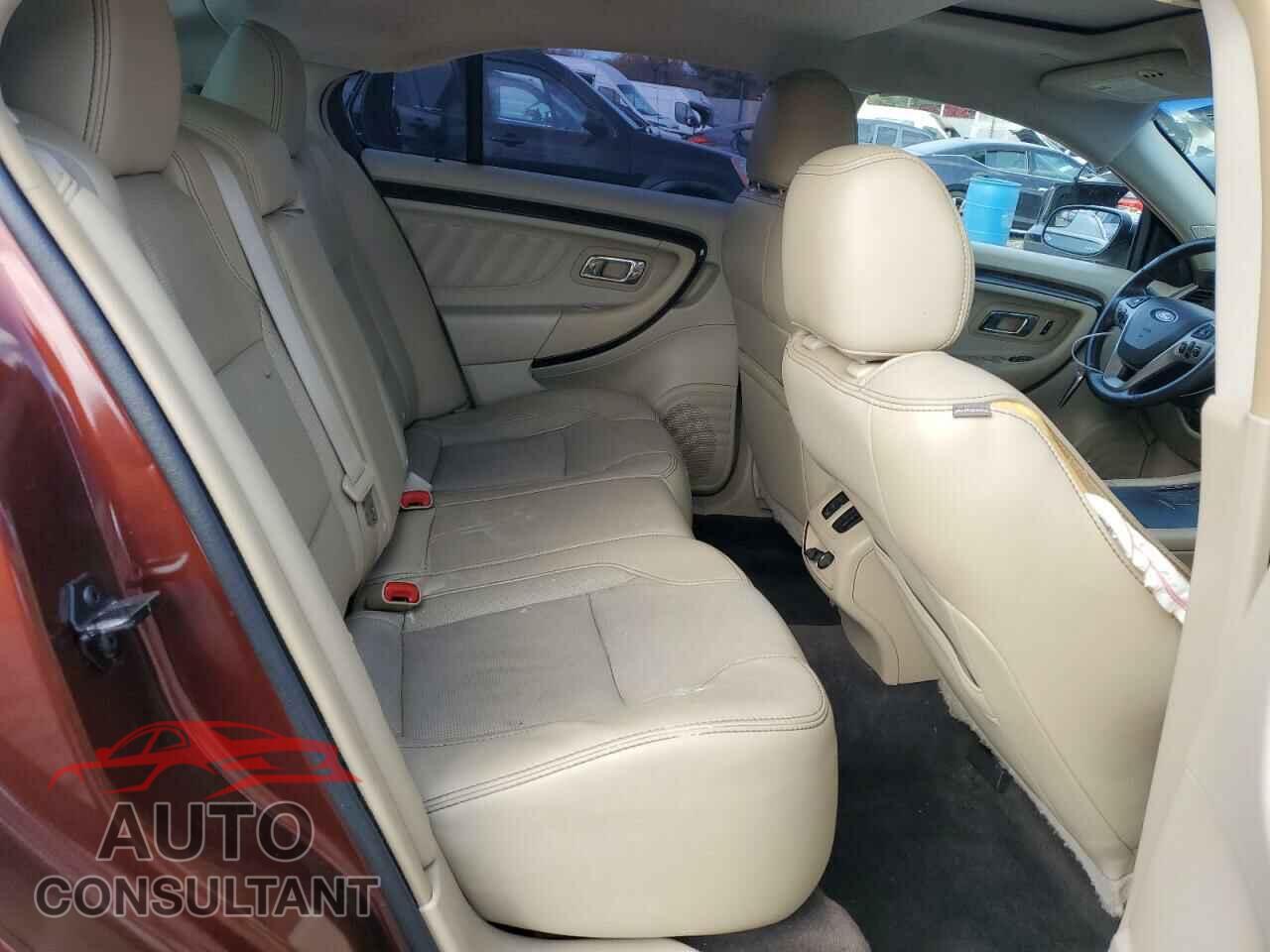 FORD TAURUS 2015 - 1FAHP2F85FG124116