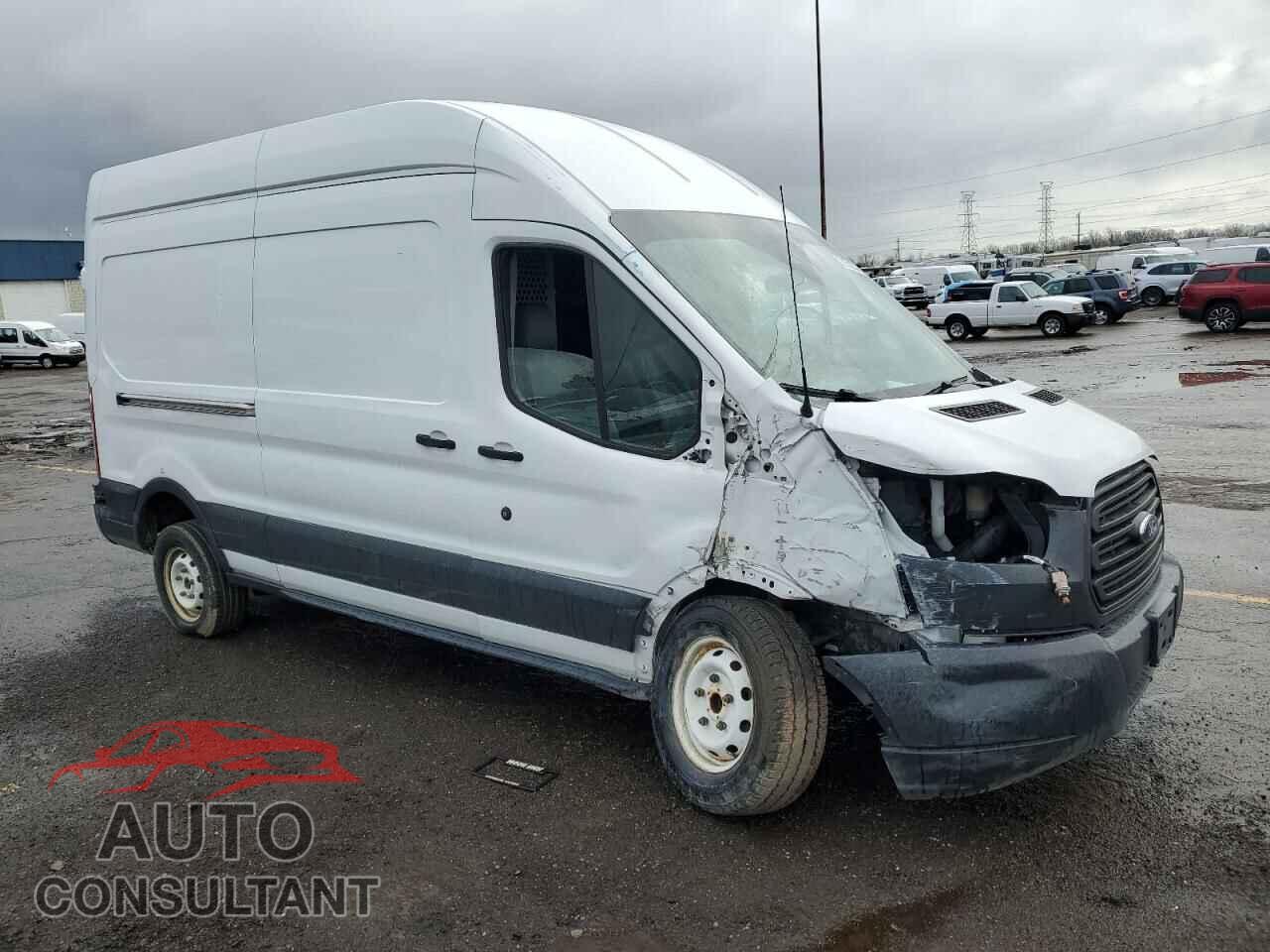 FORD TRANSIT 2018 - 1FTYR2XM0JKA54031
