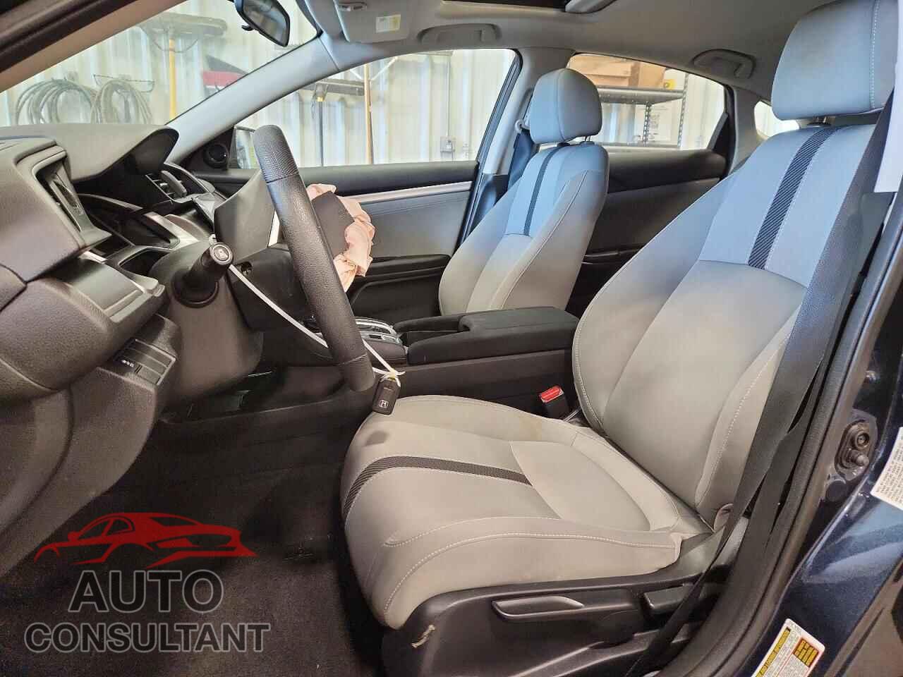 HONDA CIVIC 2017 - 19XFC2F78HE076988