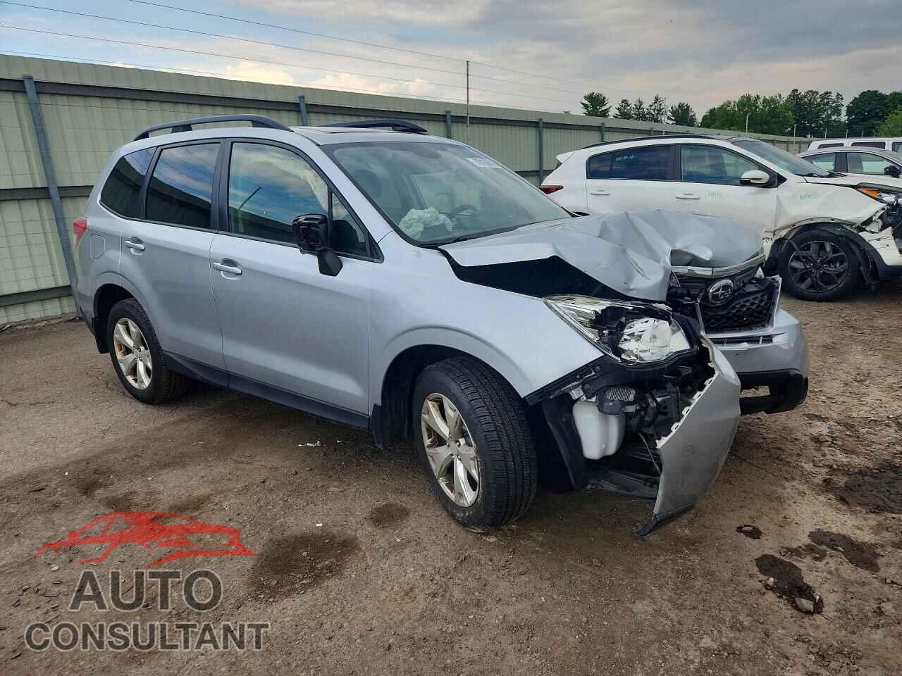SUBARU FORESTER 2016 - JF2SJAFC3GH472879