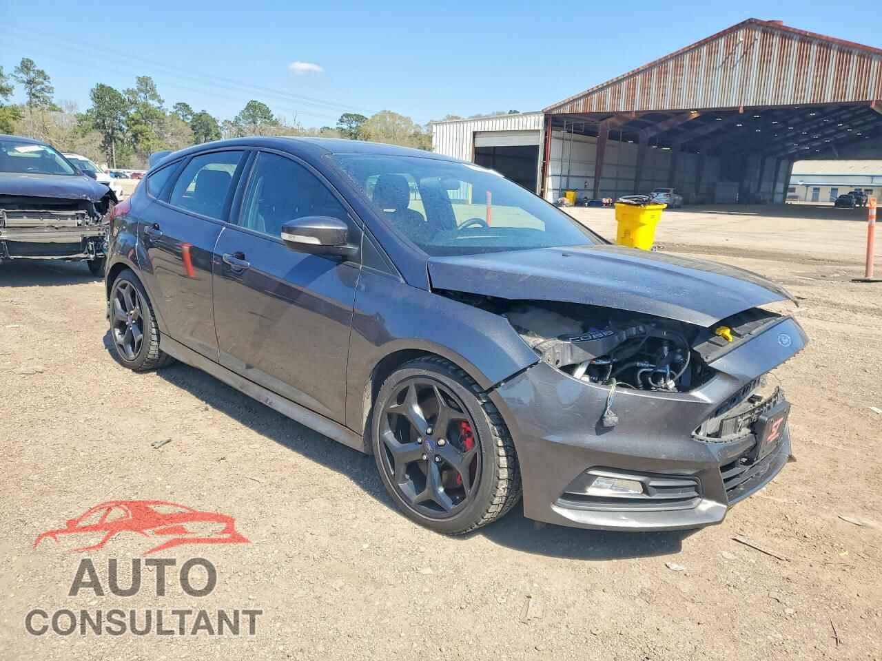 FORD FOCUS 2017 - 1FADP3L98HL312656
