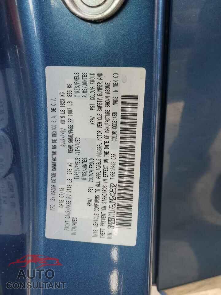 MAZDA 3 2018 - 3MZBN1U79JM242532