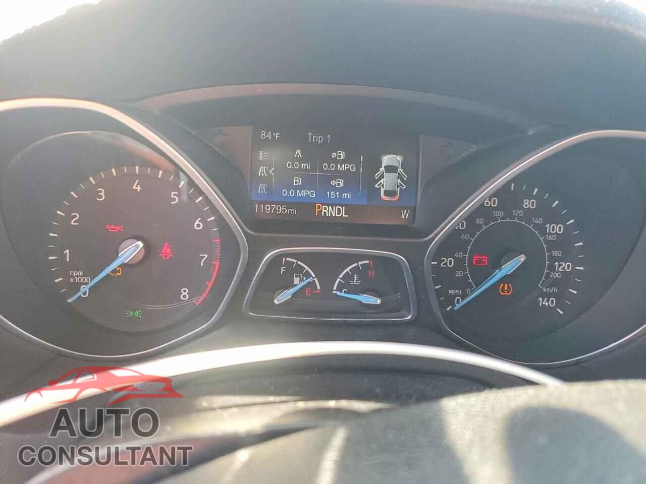 FORD FOCUS 2017 - 1FADP3F23HL285364