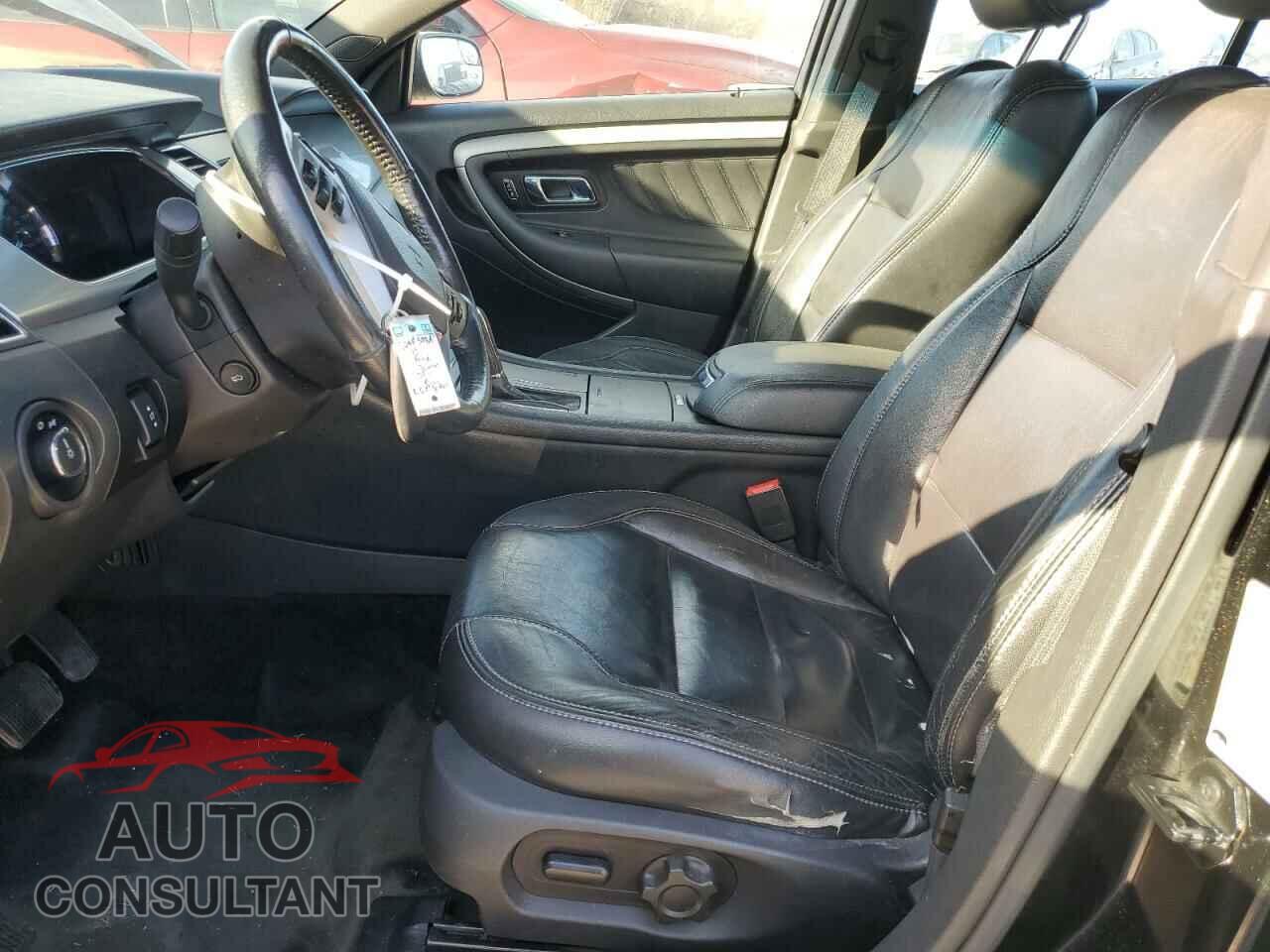 FORD TAURUS 2013 - 1FAHP2E84DG228465