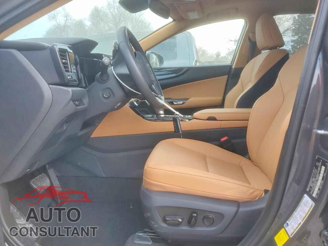 LEXUS UNKNOWN 2025 - 2T2GGCEZ8SC087301