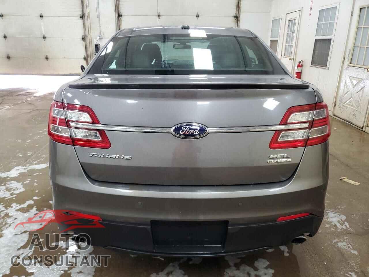 FORD TAURUS 2013 - 1FAHP2E82DG171828