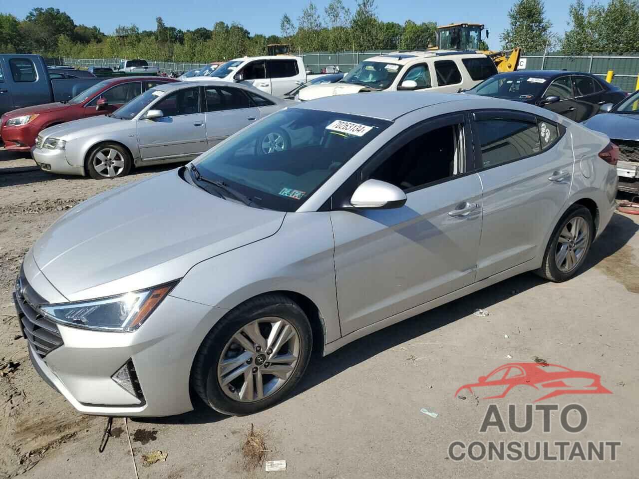 HYUNDAI ELANTRA 2020 - 5NPD84LF5LH504214