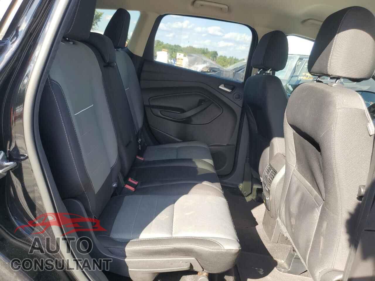 FORD ESCAPE 2015 - 1FMCU9GX5FUC28811