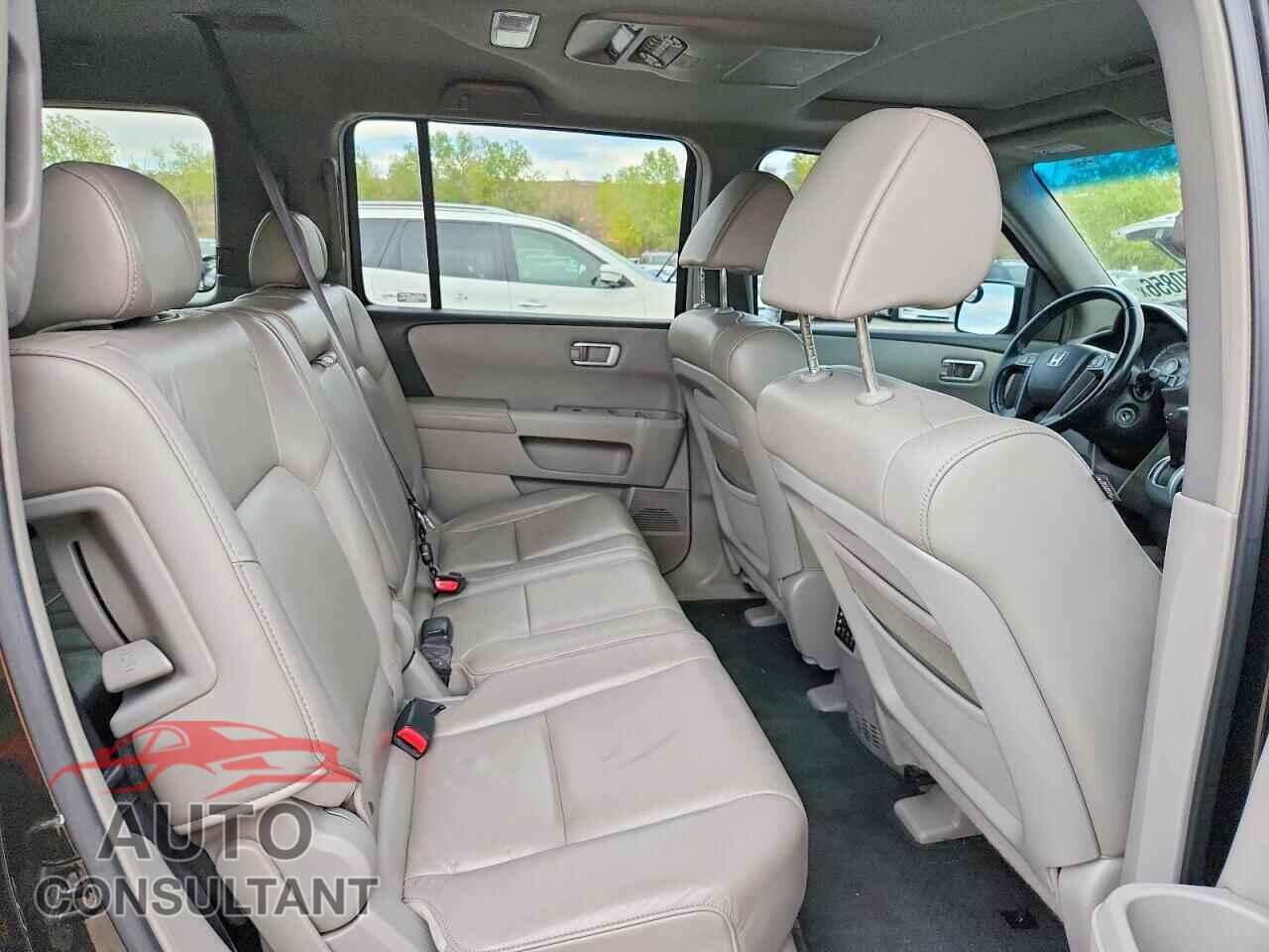 HONDA PILOT 2009 - 5FNYF48689B039368