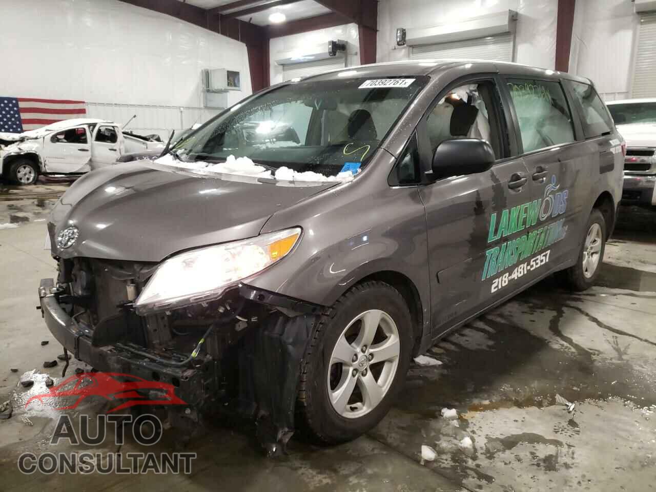 TOYOTA SIENNA 2017 - 5TDZZ3DC7HS789095