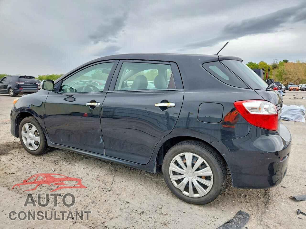 TOYOTA MATRIX 2010 - 2T1KU4EE2AC209496