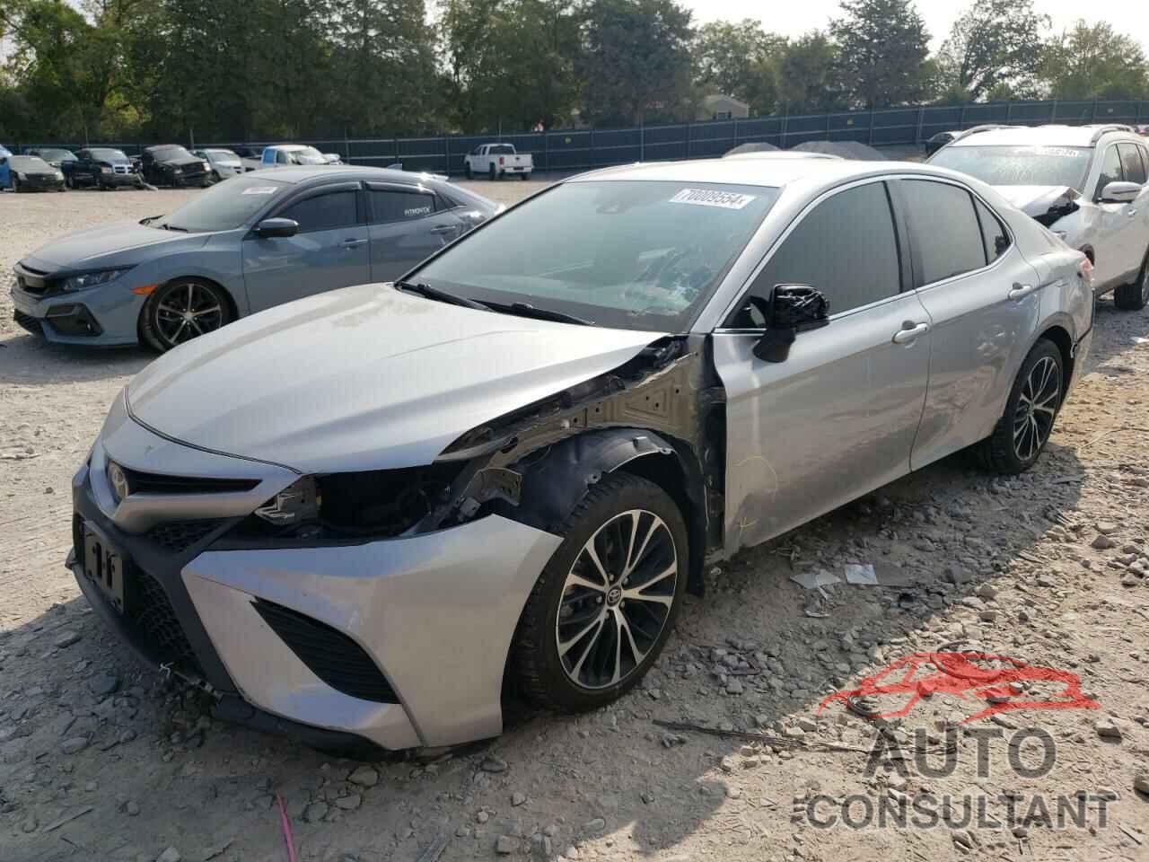 TOYOTA CAMRY 2019 - 4T1B11HK2KU254589