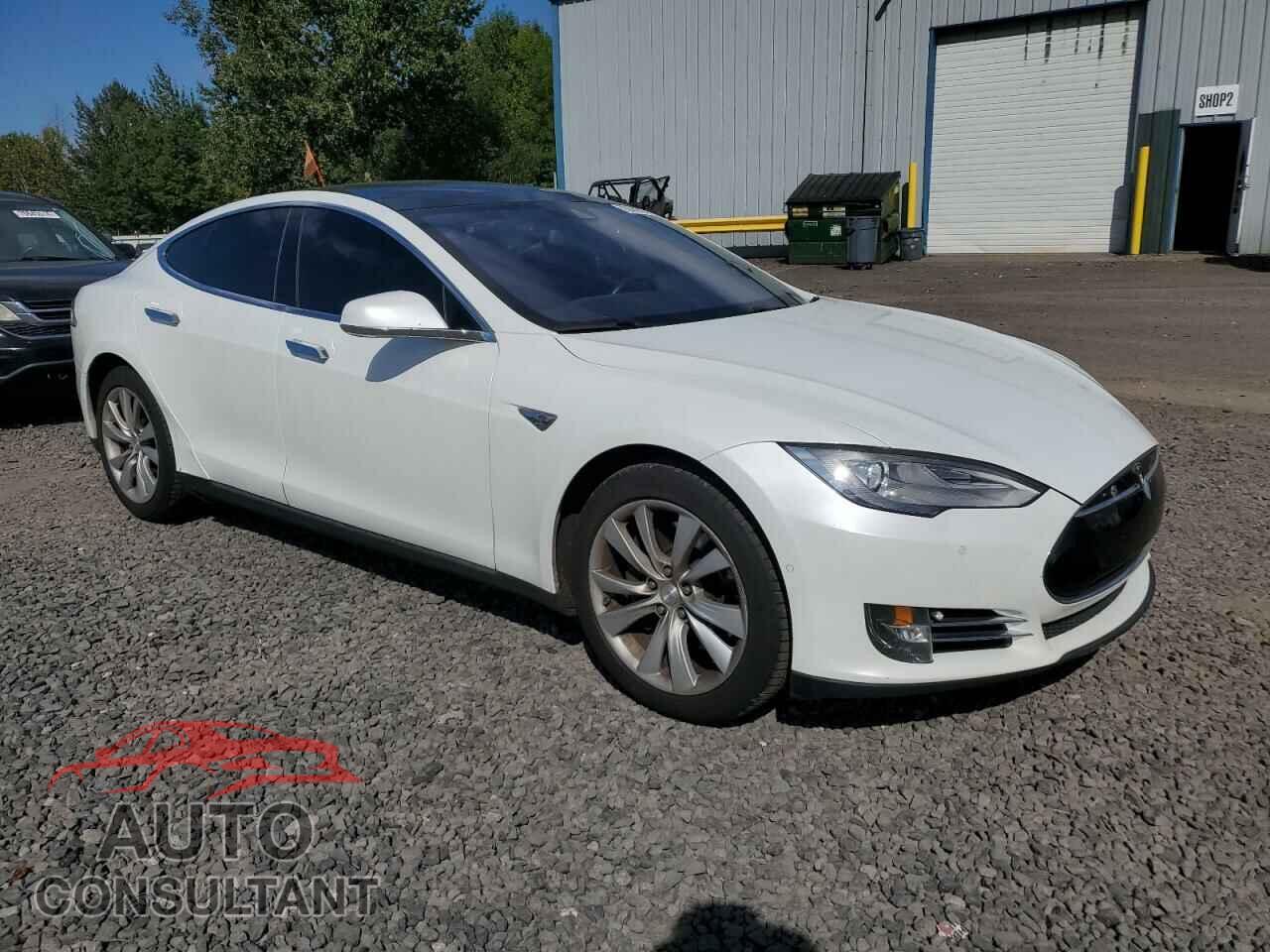 TESLA MODEL S 2016 - 5YJSA1E25GF128560