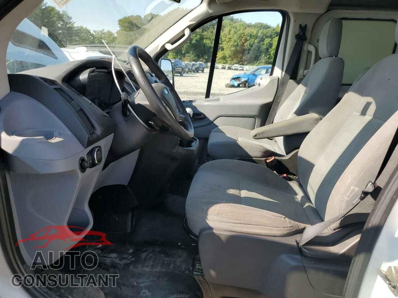 FORD TRANSIT 2016 - 1FTYR1ZM5GKB42881