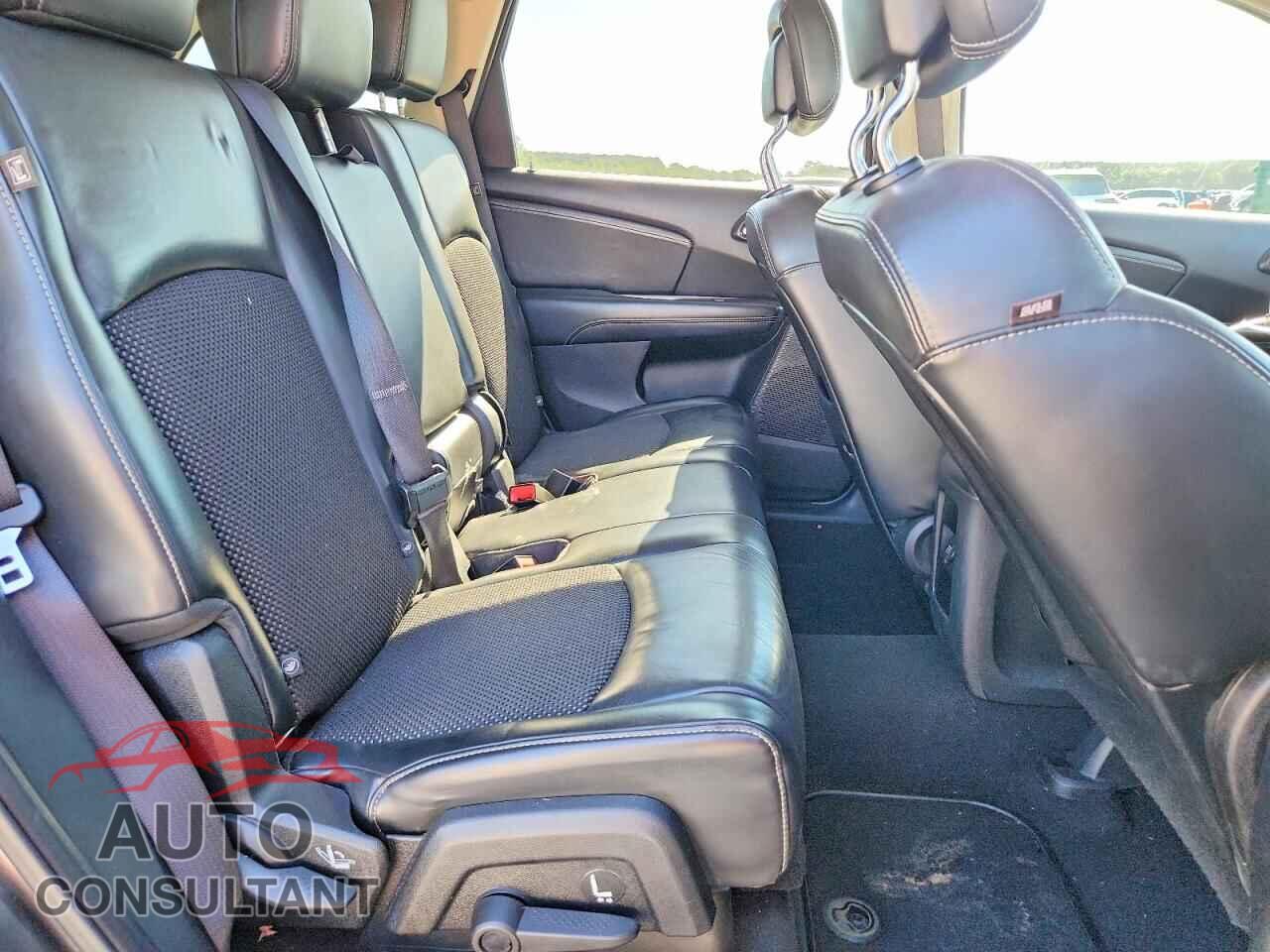 DODGE JOURNEY 2016 - 3C4PDCGB4GT199174