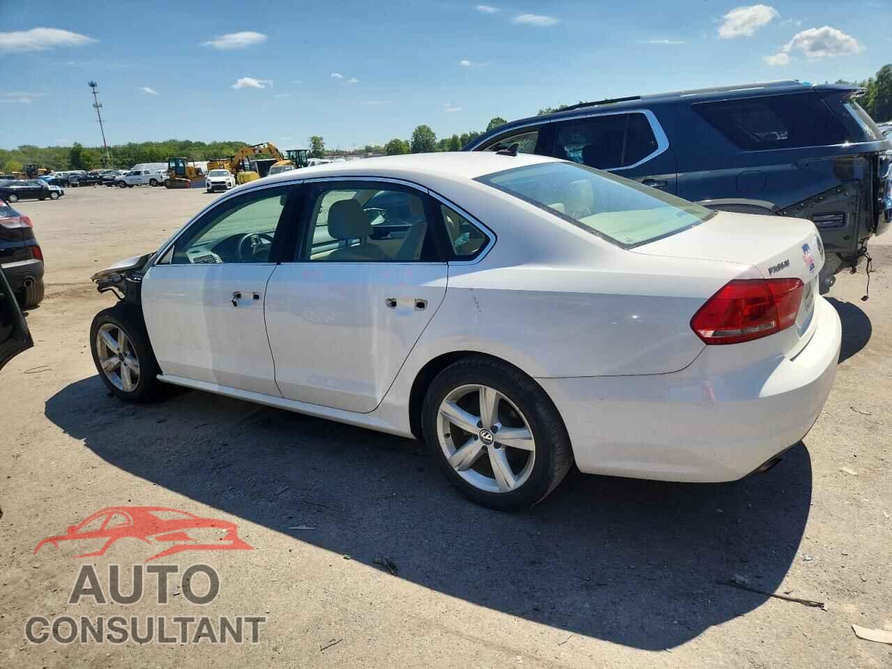 VOLKSWAGEN PASSAT 2015 - 1VWAT7A36FC088604