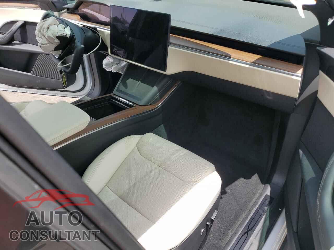 TESLA MODEL X 2023 - 7SAXCDE56PF367663