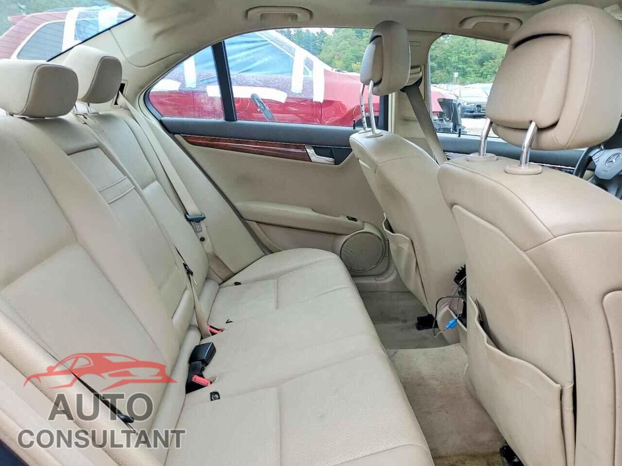 MERCEDES-BENZ C-CLASS 2011 - WDDGF8BB5BR169770