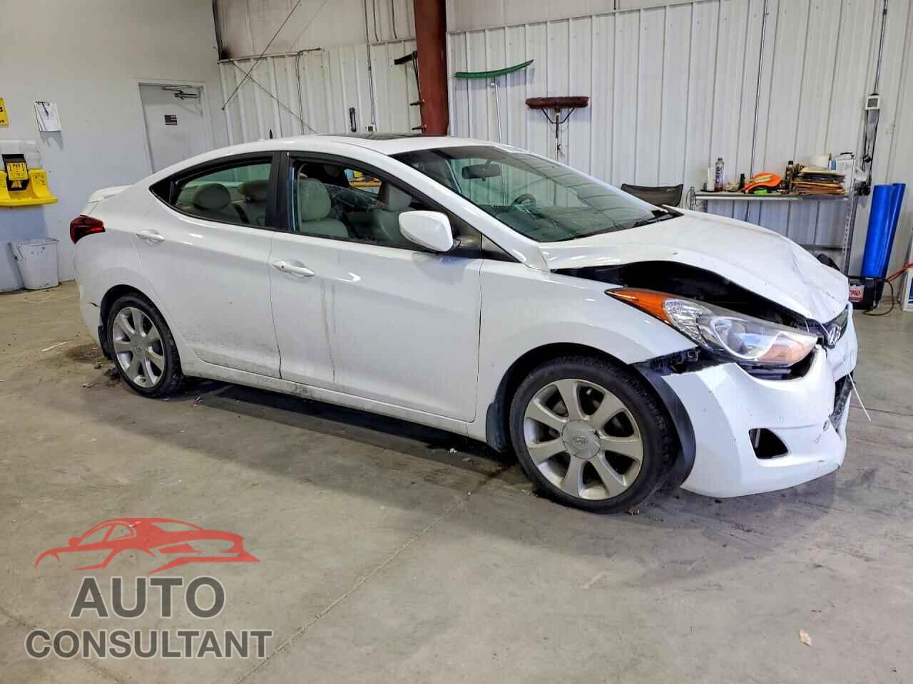 HYUNDAI ELANTRA 2012 - 5NPDH4AE5CH117138