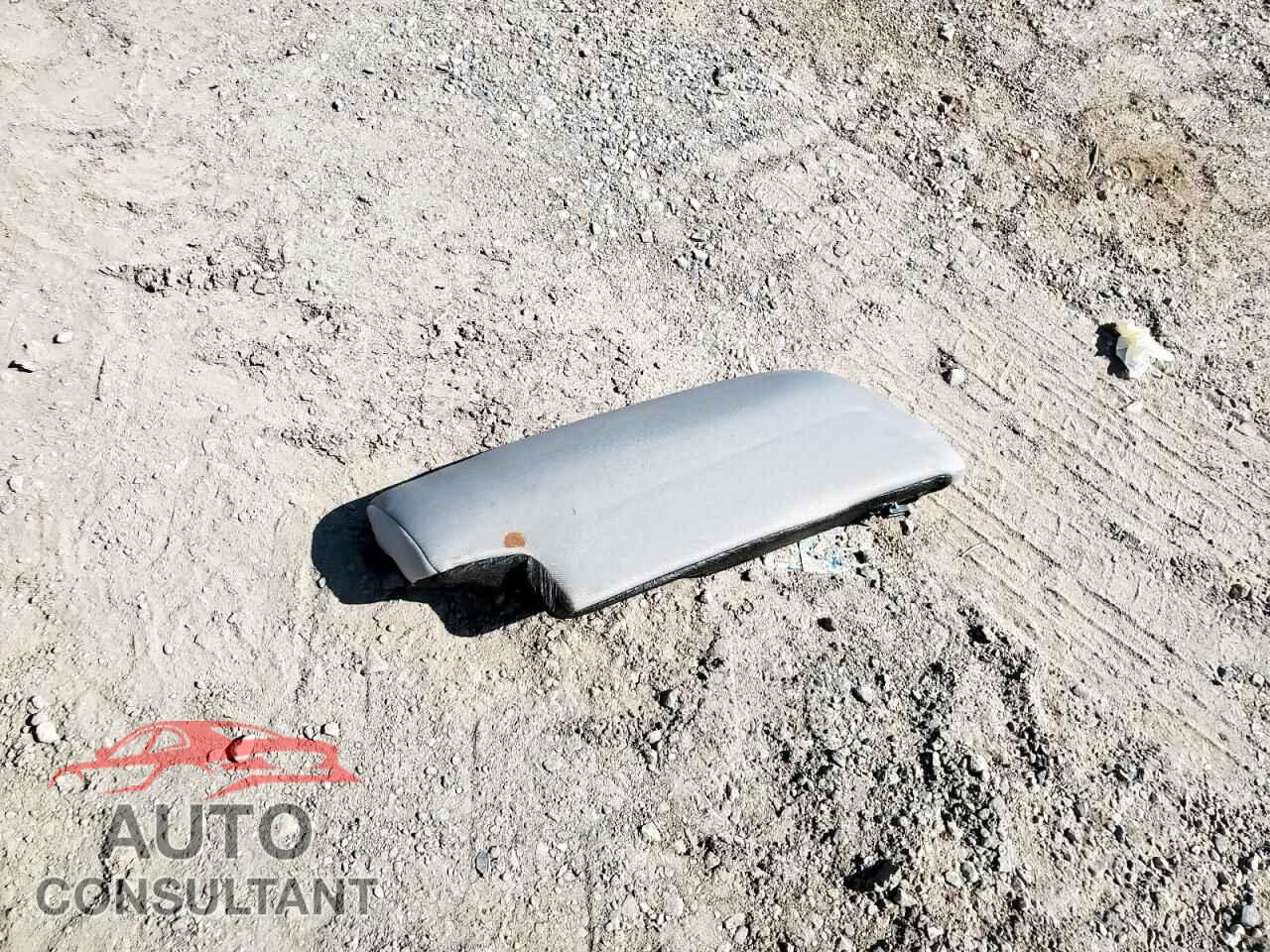 FORD TAURUS 2011 - 1FAHP2DW8BG172950