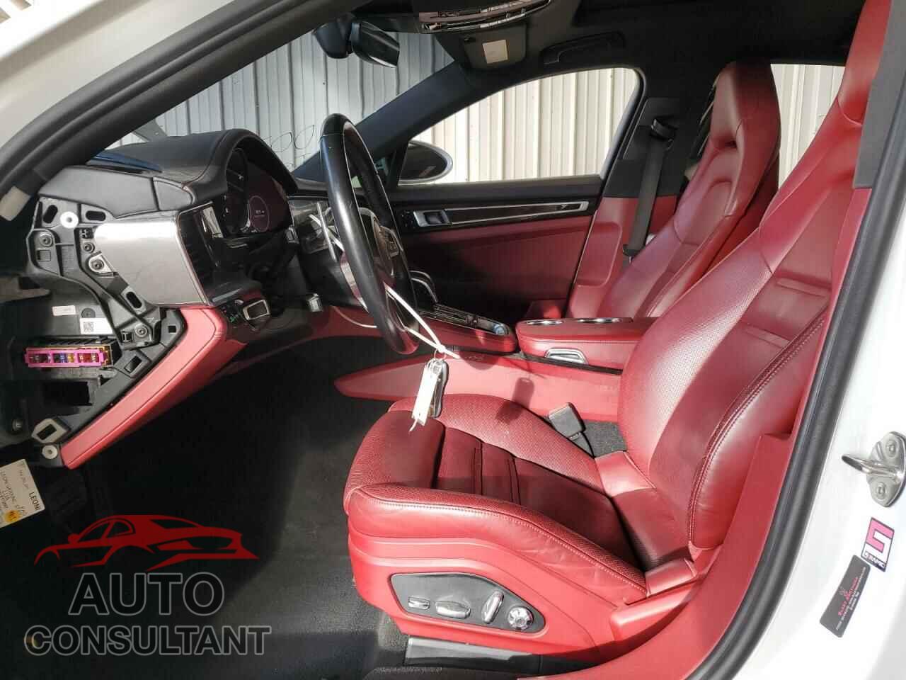 PORSCHE PANAMERA 2017 - WP0AA2A76HL102793