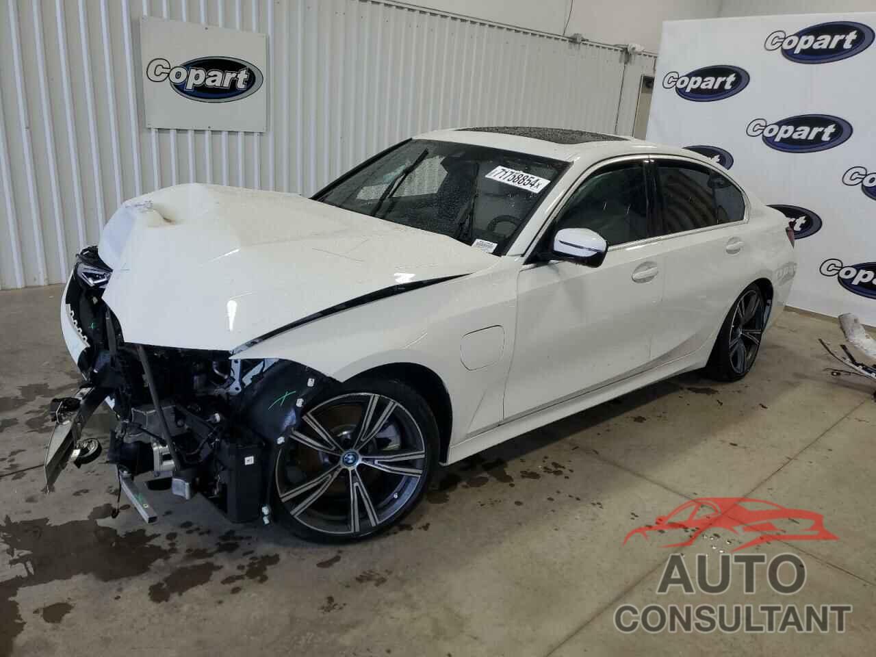 BMW 3 SERIES 2024 - 3MW39FF06R8E71857