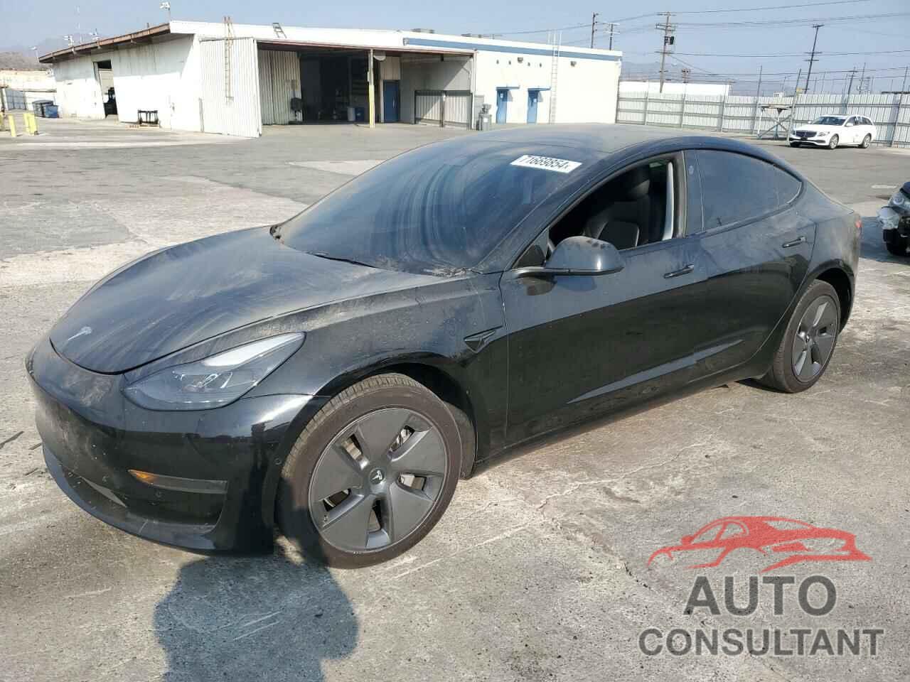 TESLA MODEL 3 2022 - 5YJ3E1EA8NF358073