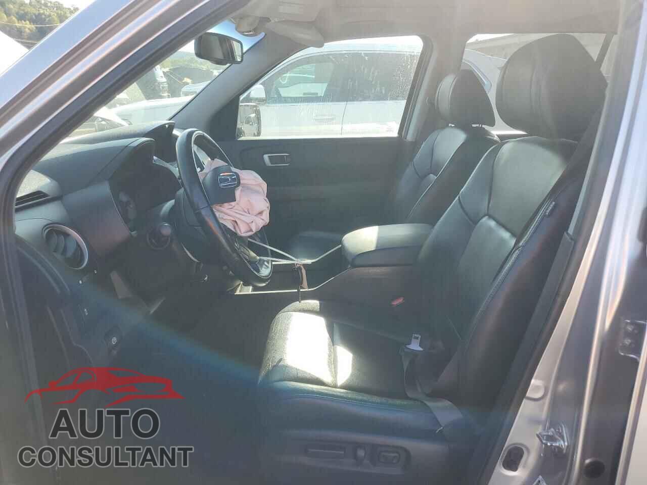 HONDA PILOT 2013 - 5FNYF3H58DB011323
