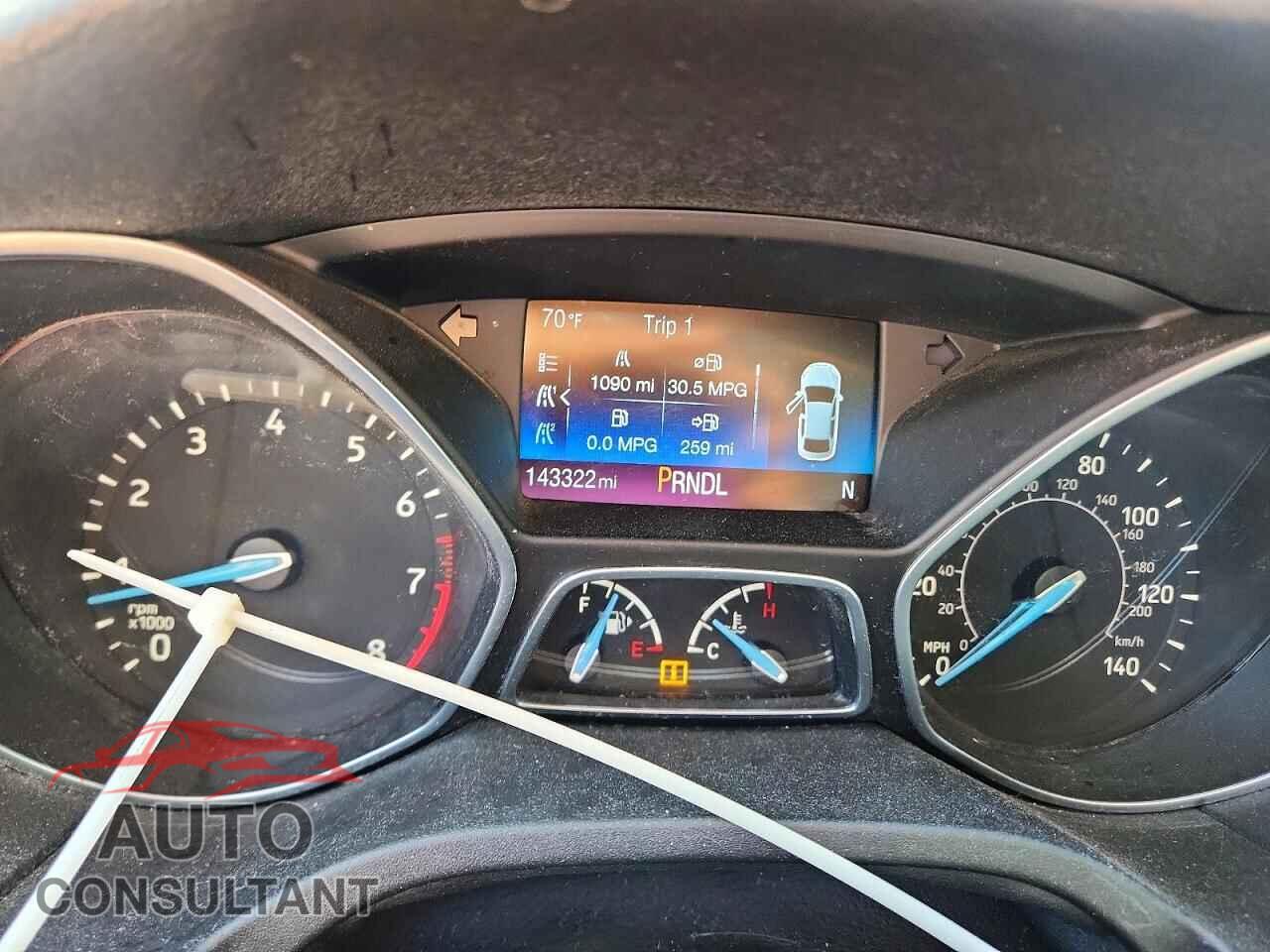 FORD FOCUS 2015 - 1FADP3F28FL314273