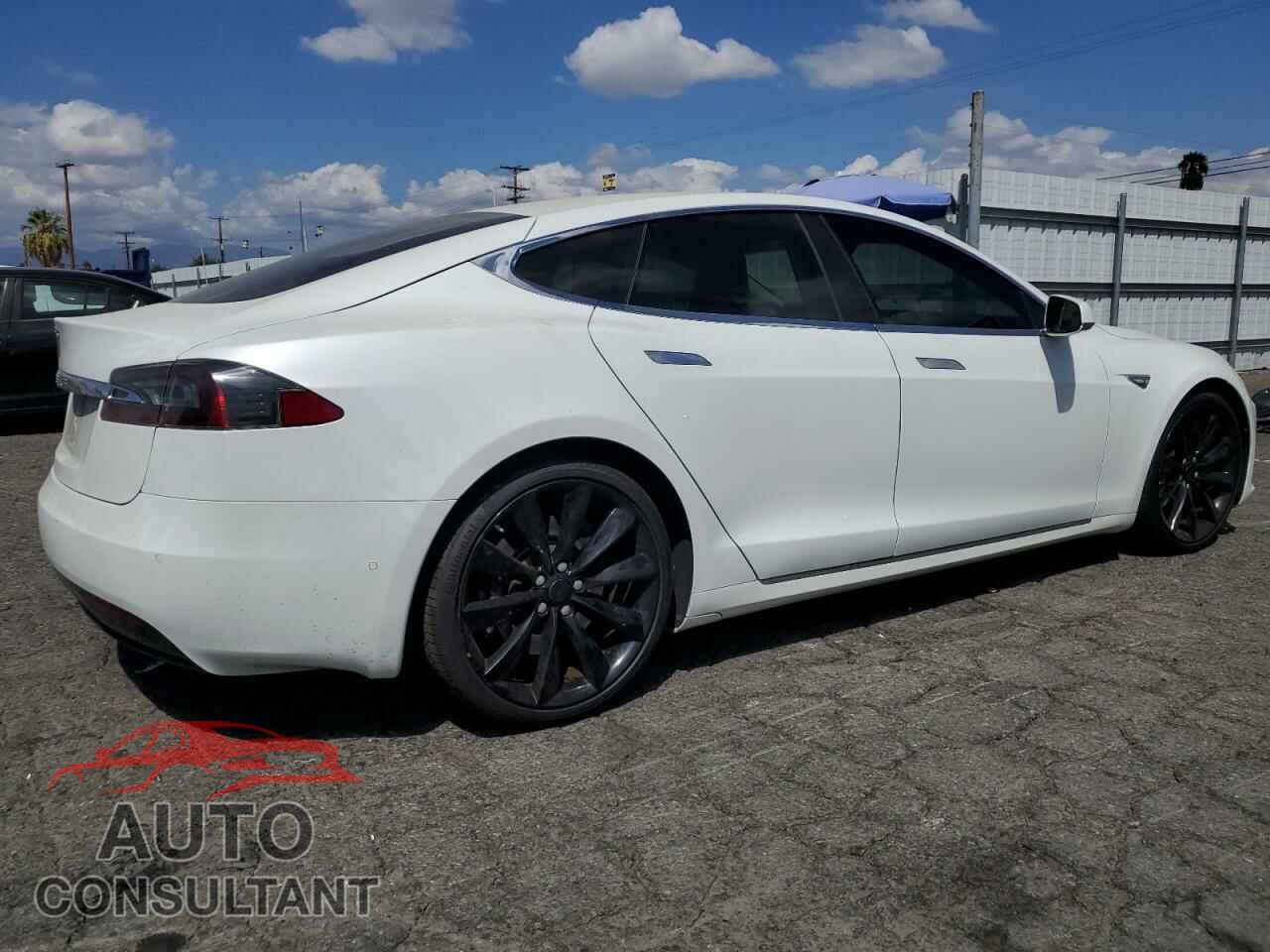 TESLA MODEL S 2016 - 5YJSA1E28GF154313