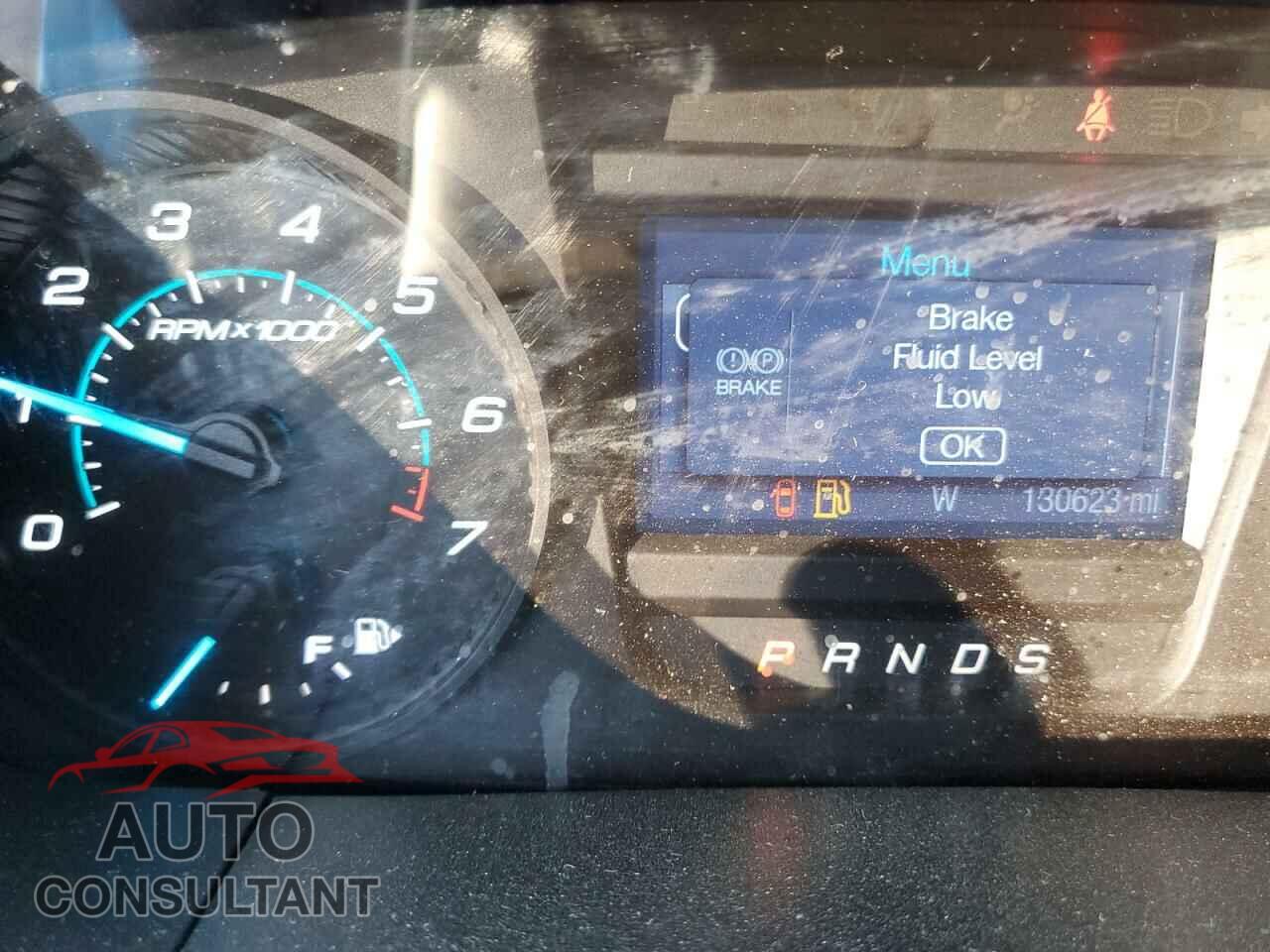 FORD TAURUS 2015 - 1FAHP2D82FG130636