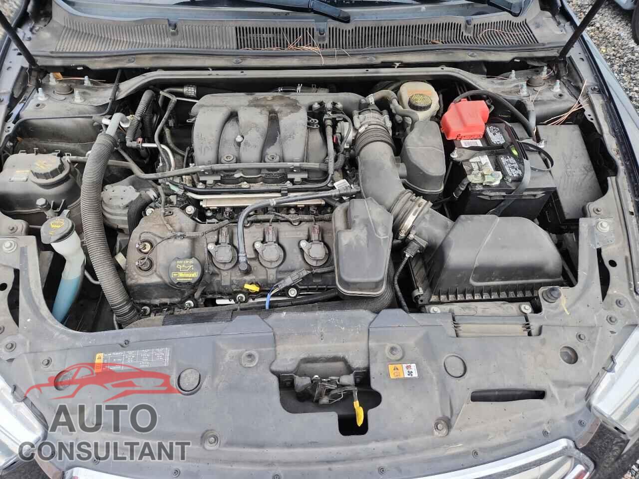 FORD TAURUS 2013 - 1FAHP2E83DG122489