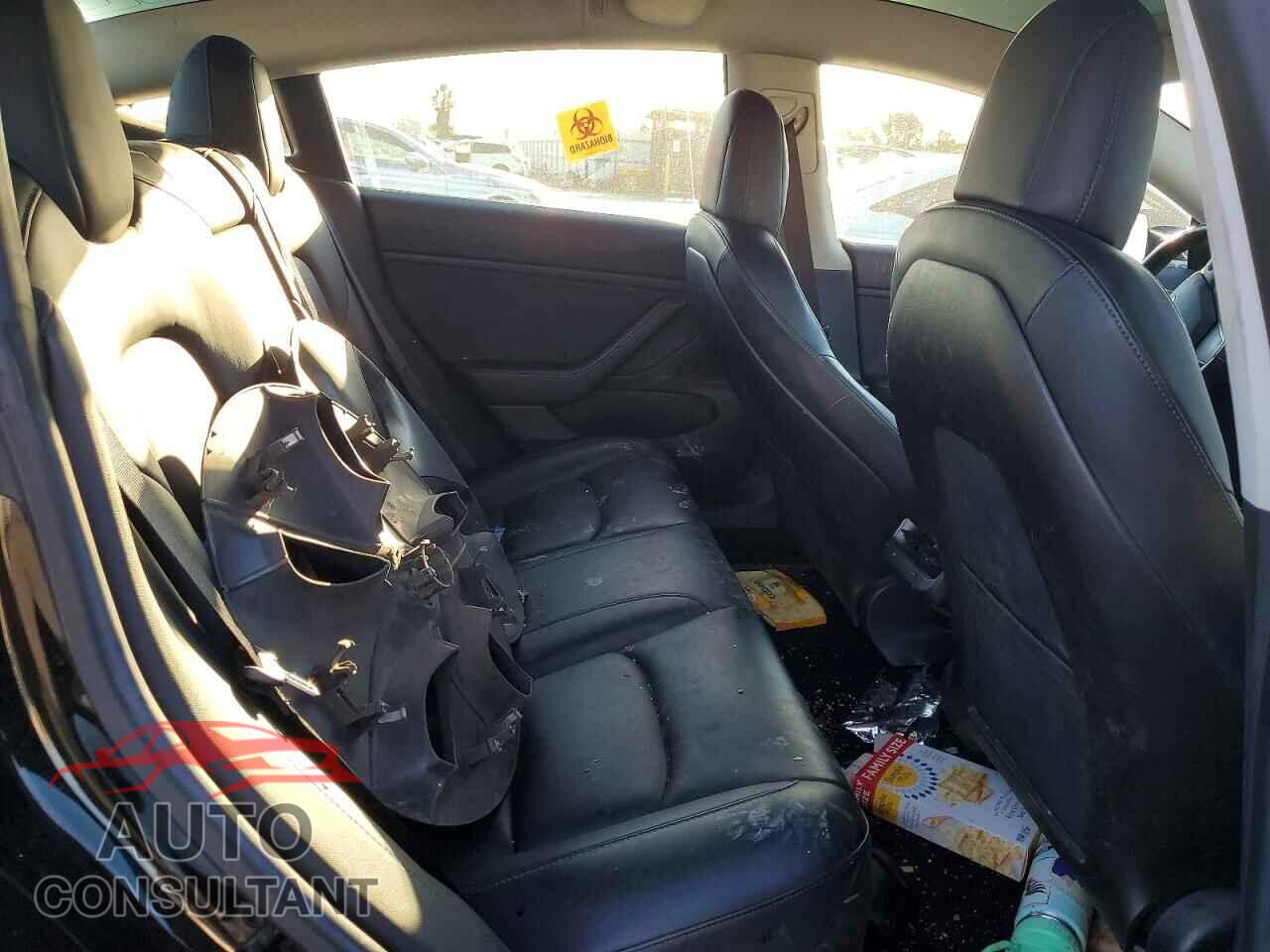 TESLA MODEL 3 2019 - 5YJ3E1EAXKF410010