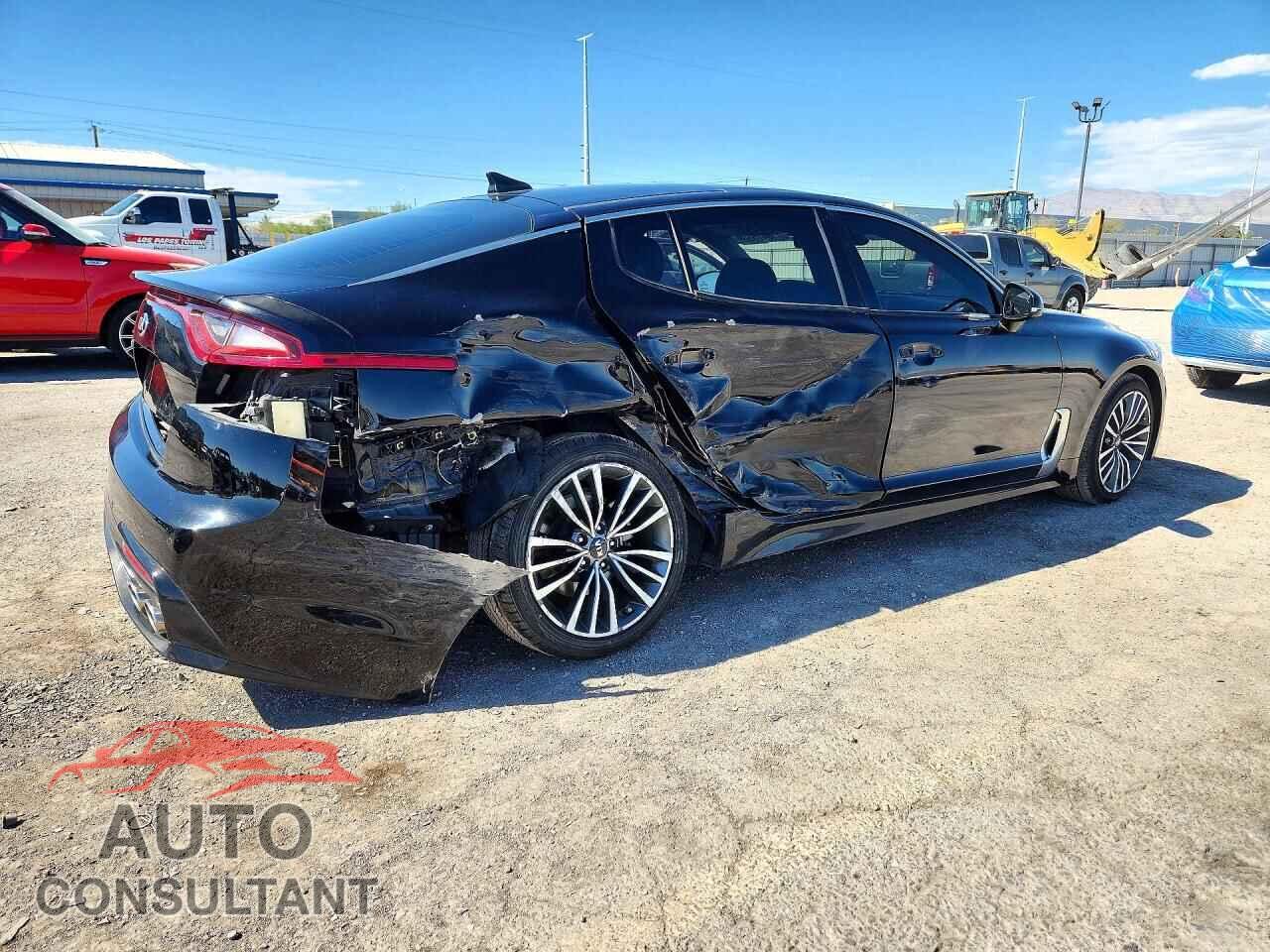 KIA STINGER 2018 - KNAE25LAXJ6014355