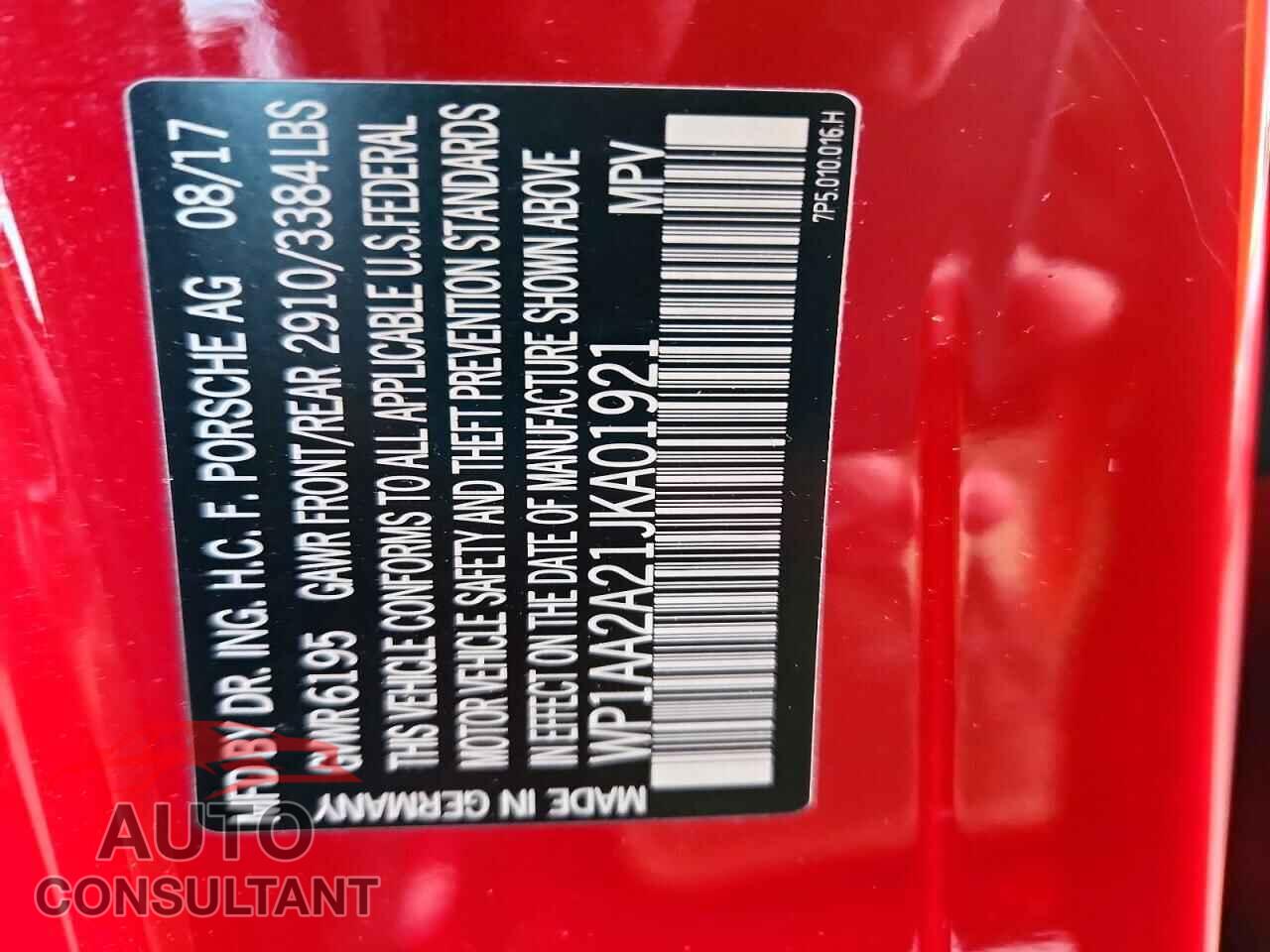 PORSCHE CAYENNE 2018 - WP1AA2A21JKA01921