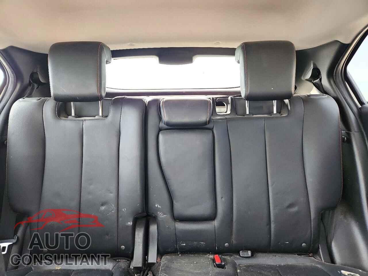 MITSUBISHI ECLIPSE 2018 - JA4AT5AA8JZ042441