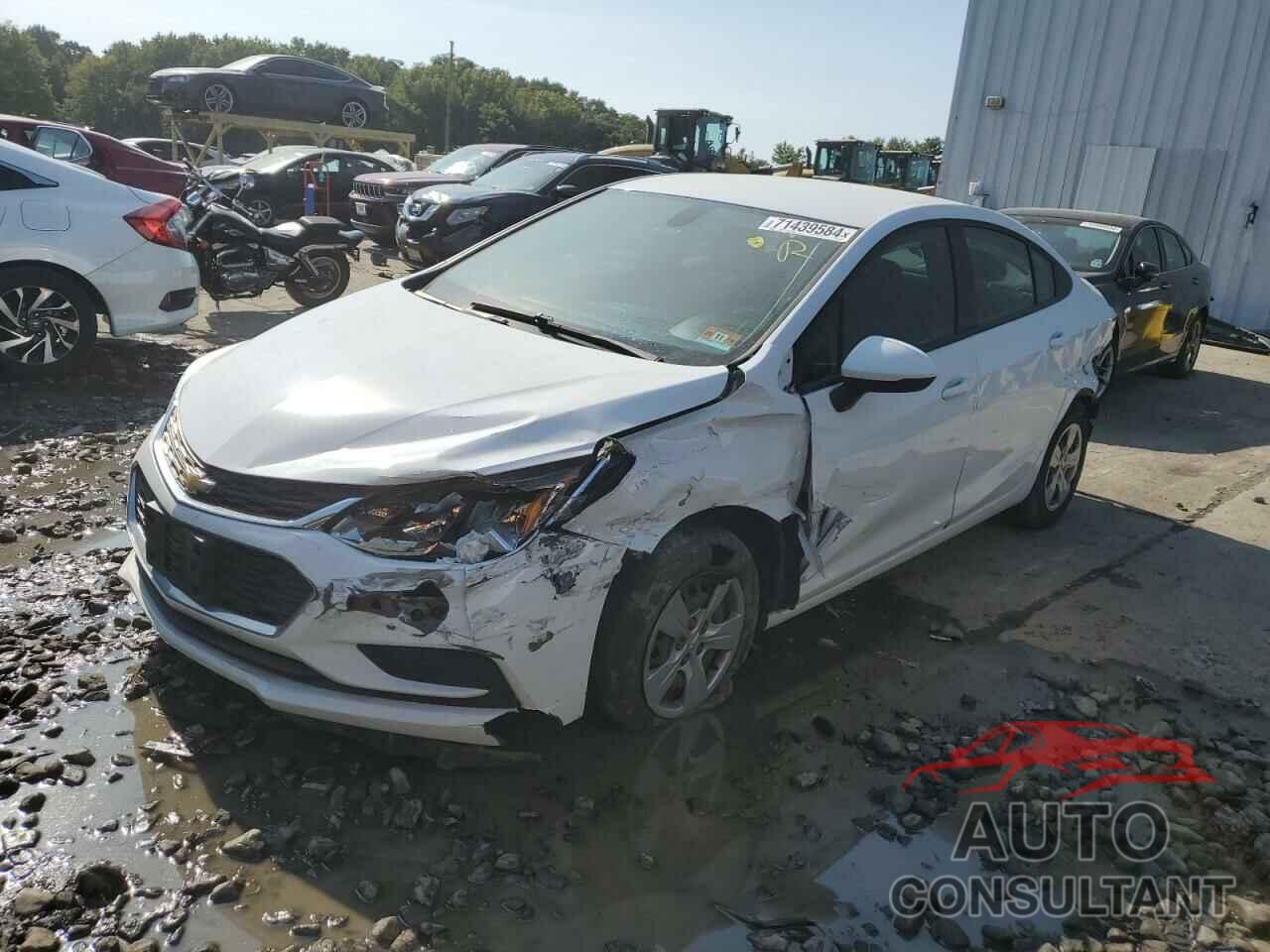 CHEVROLET CRUZE 2018 - 1G1BC5SM5J7123386