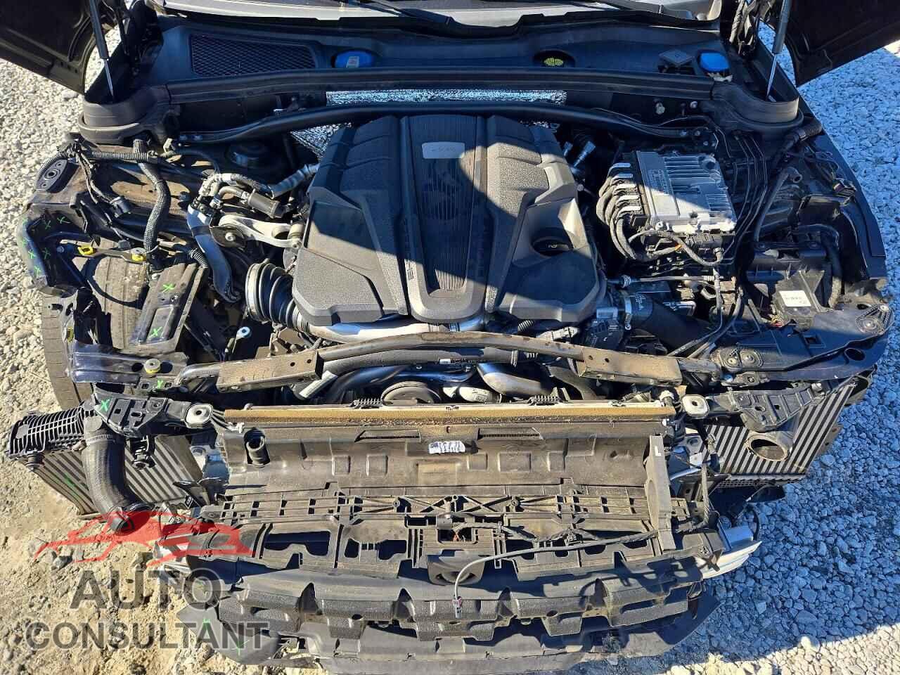 PORSCHE MACAN 2022 - WP1AF2A50NLB30857