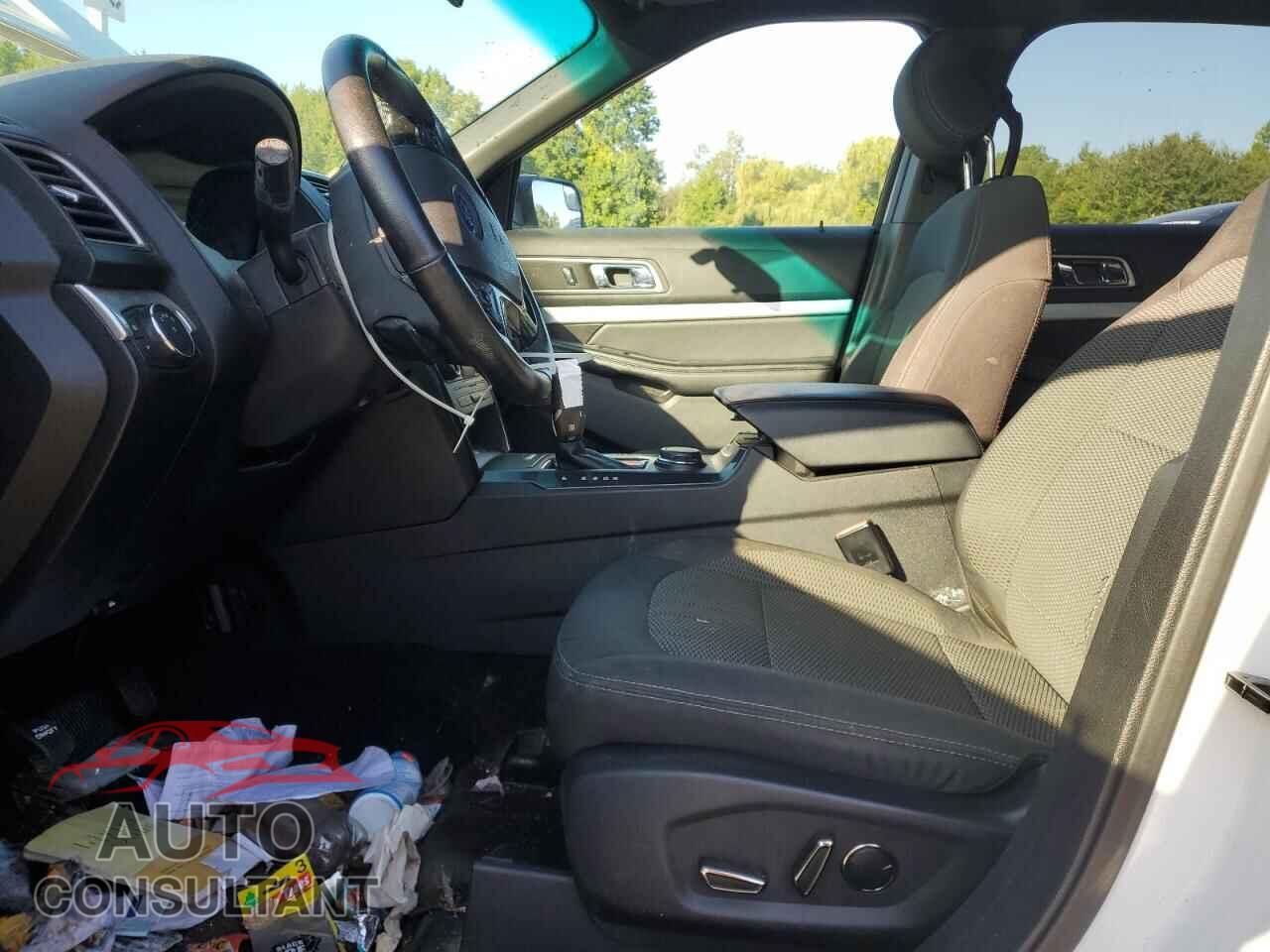 FORD EXPLORER 2017 - 1FM5K8D84HGA52292