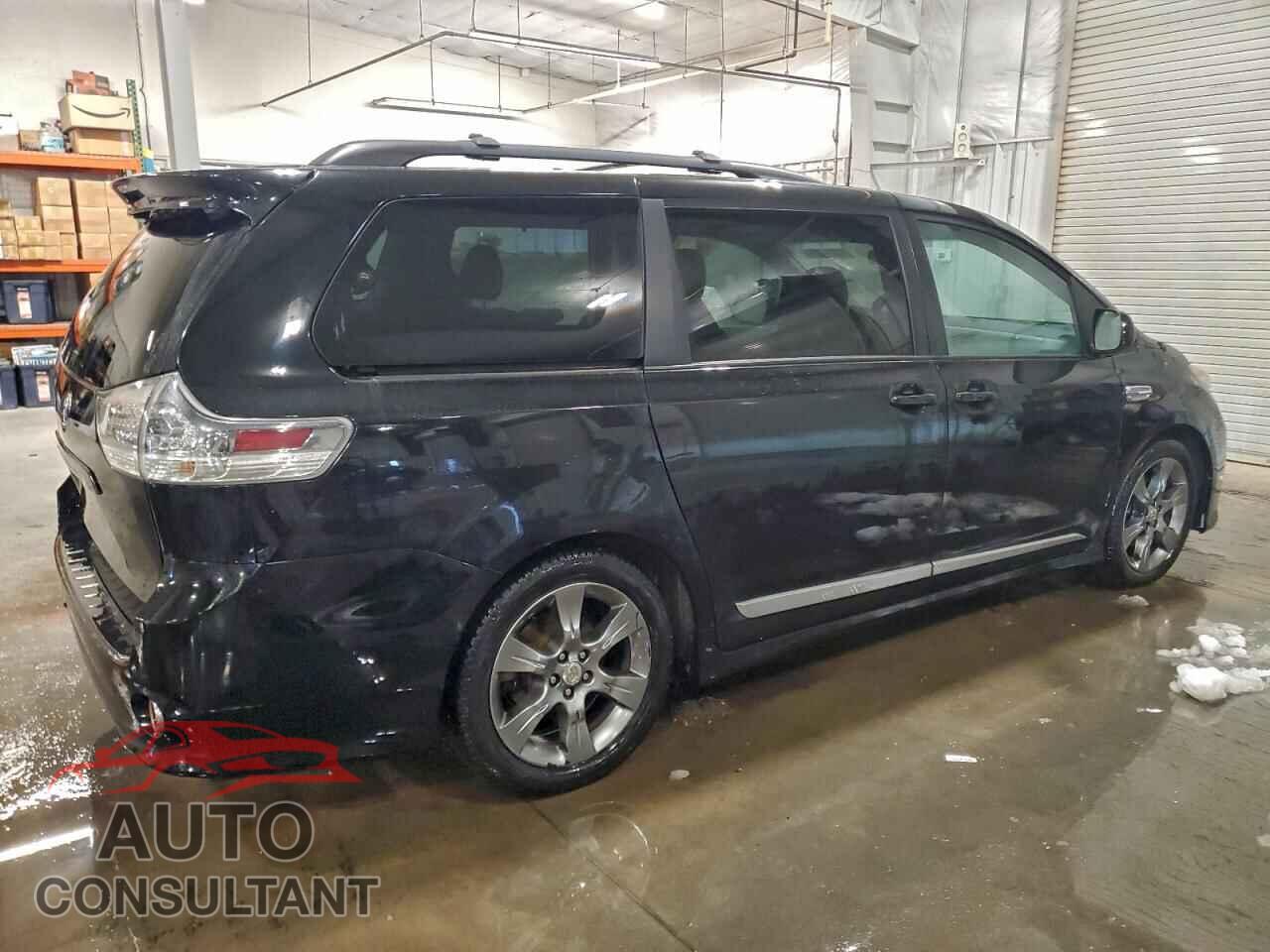 TOYOTA SIENNA 2011 - 5TDXK3DC1BS045933
