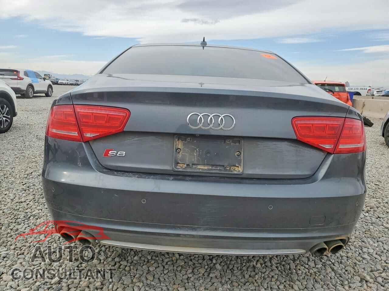 AUDI S8 2014 - WAUD2AFD7EN013962
