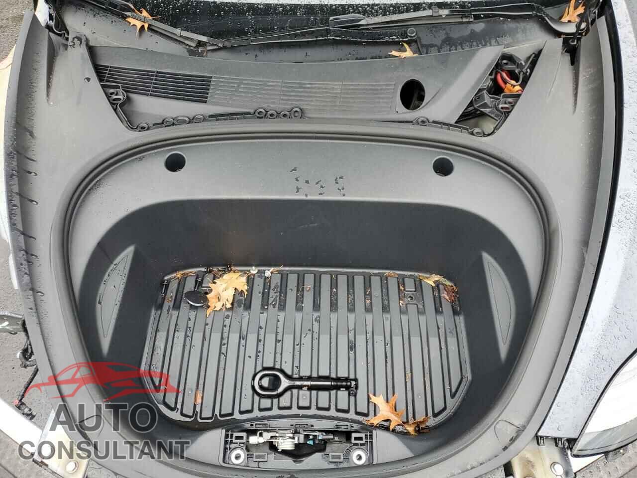 TESLA MODEL 3 2023 - 5YJ3E1EA9PF699016