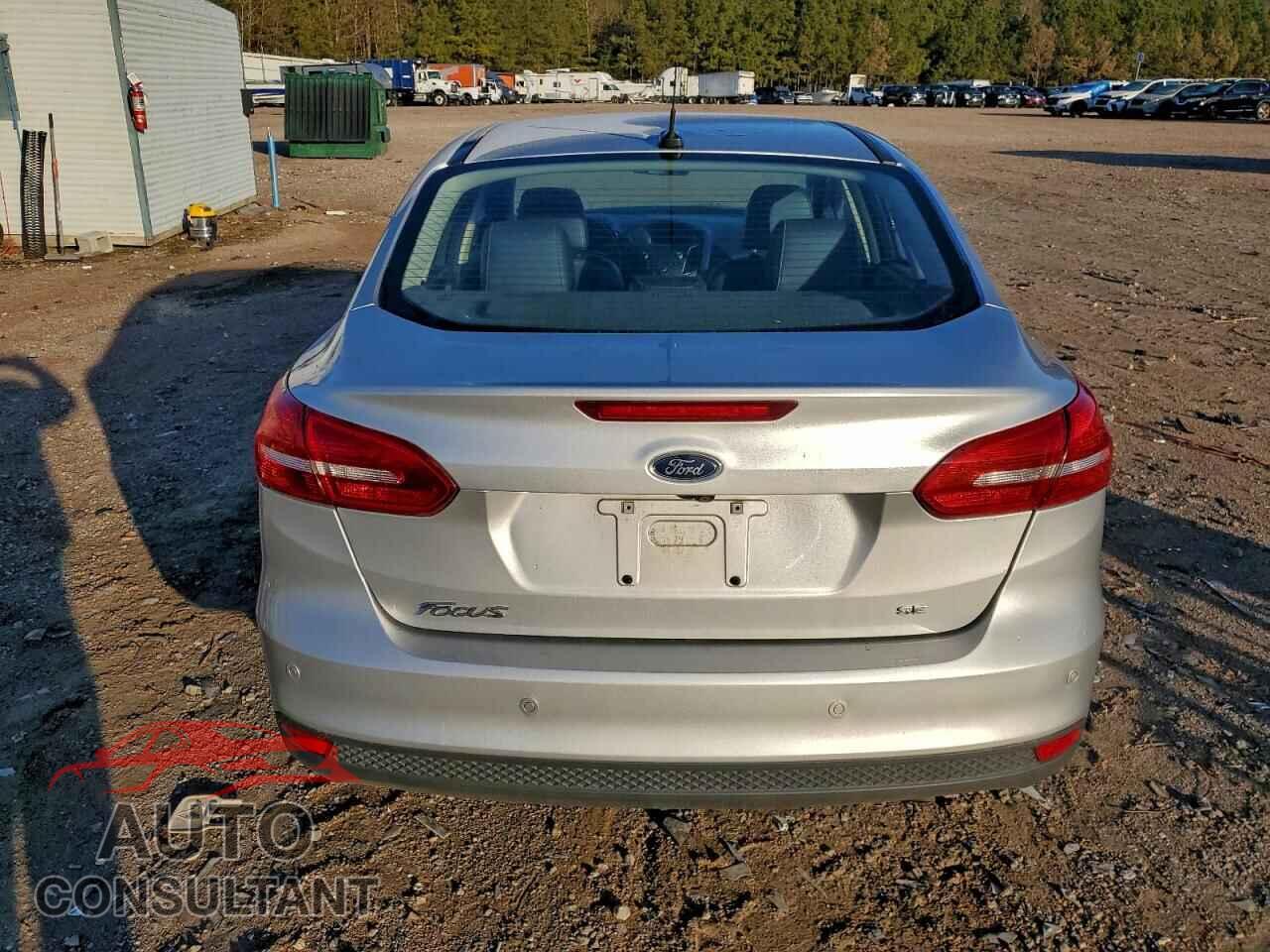 FORD FOCUS 2016 - 1FADP3F27GL298214