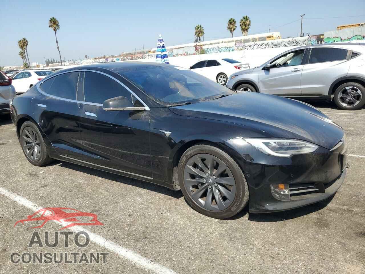 TESLA MODEL S 2019 - 5YJSA1E27KF304095
