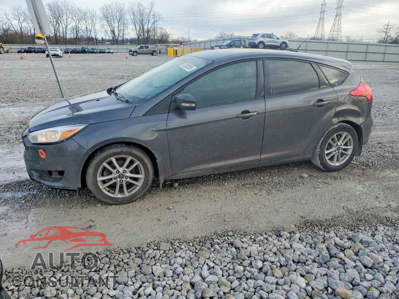 FORD FOCUS 2017 - 1FADP3K25HL310657