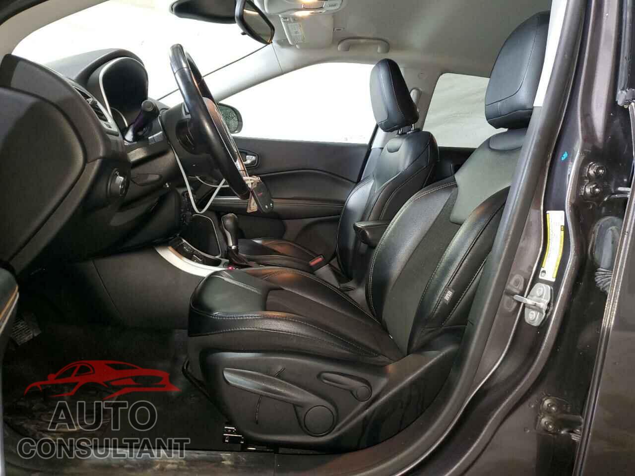 JEEP COMPASS 2019 - 3C4NJDBB2KT839775