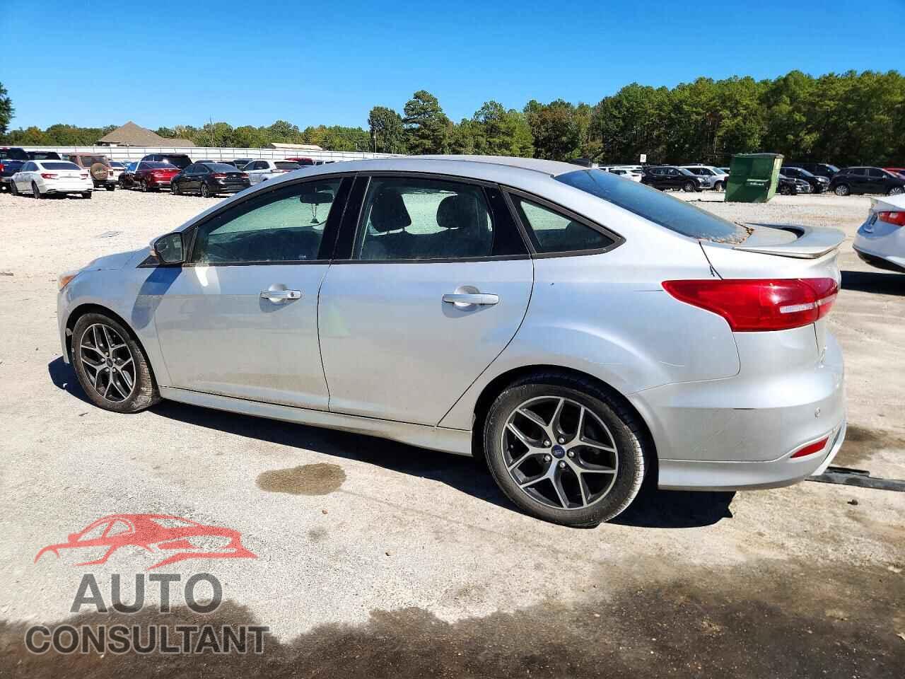 FORD FOCUS 2015 - 1FADP3FE0FL344961