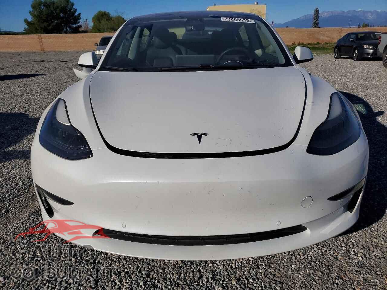 TESLA MODEL 3 2021 - 5YJ3E1EA4MF027411