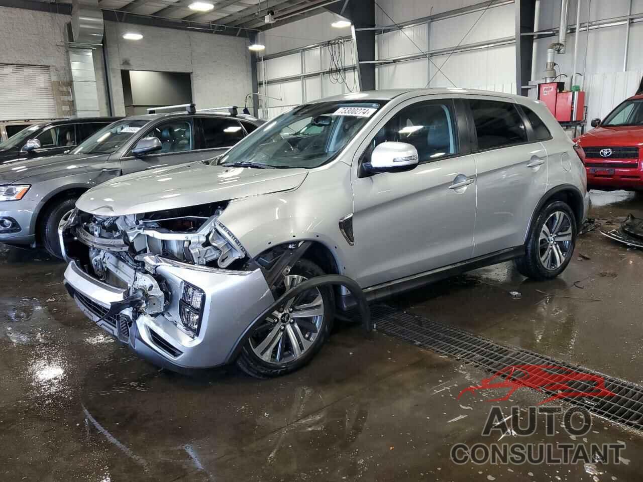 MITSUBISHI OUTLANDER 2023 - JA4ARUAU7PU013408