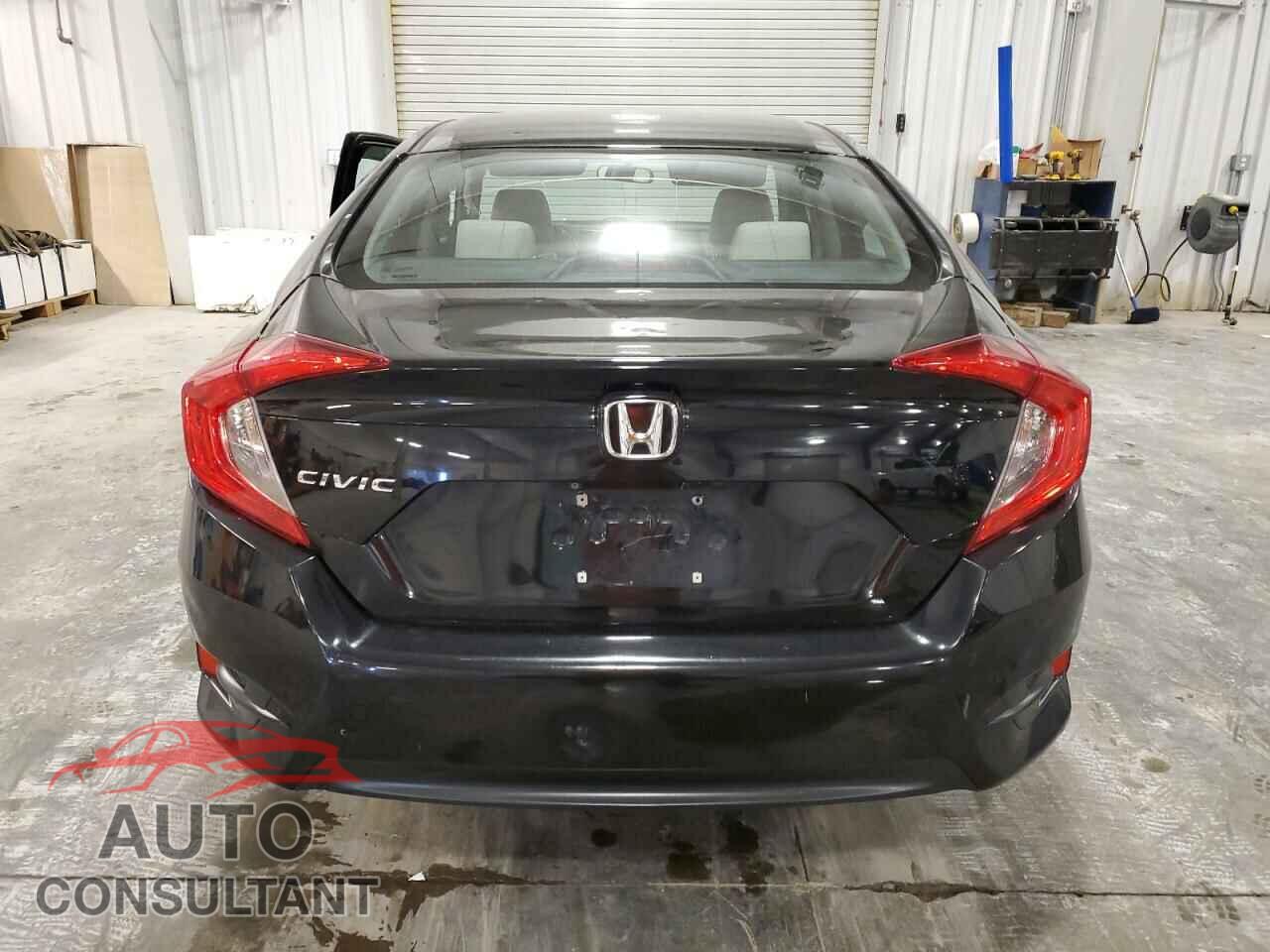 HONDA CIVIC 2016 - 2HGFC2F55GH538619